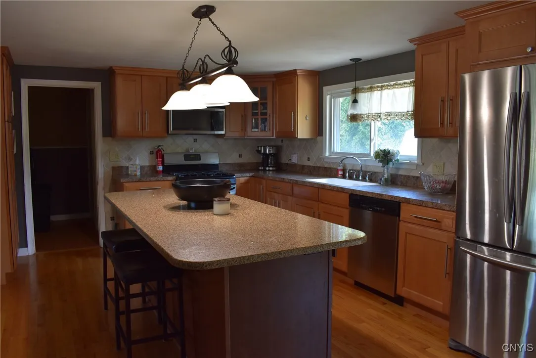 305 Case Street, Geddes, New York 13209, Geddes, New York 13209, 2 Bedrooms Bedrooms, 5 Rooms Rooms,1 BathroomBathrooms,Residential,Closed,305 Case Street, Geddes, New York 13209,0,S1631011