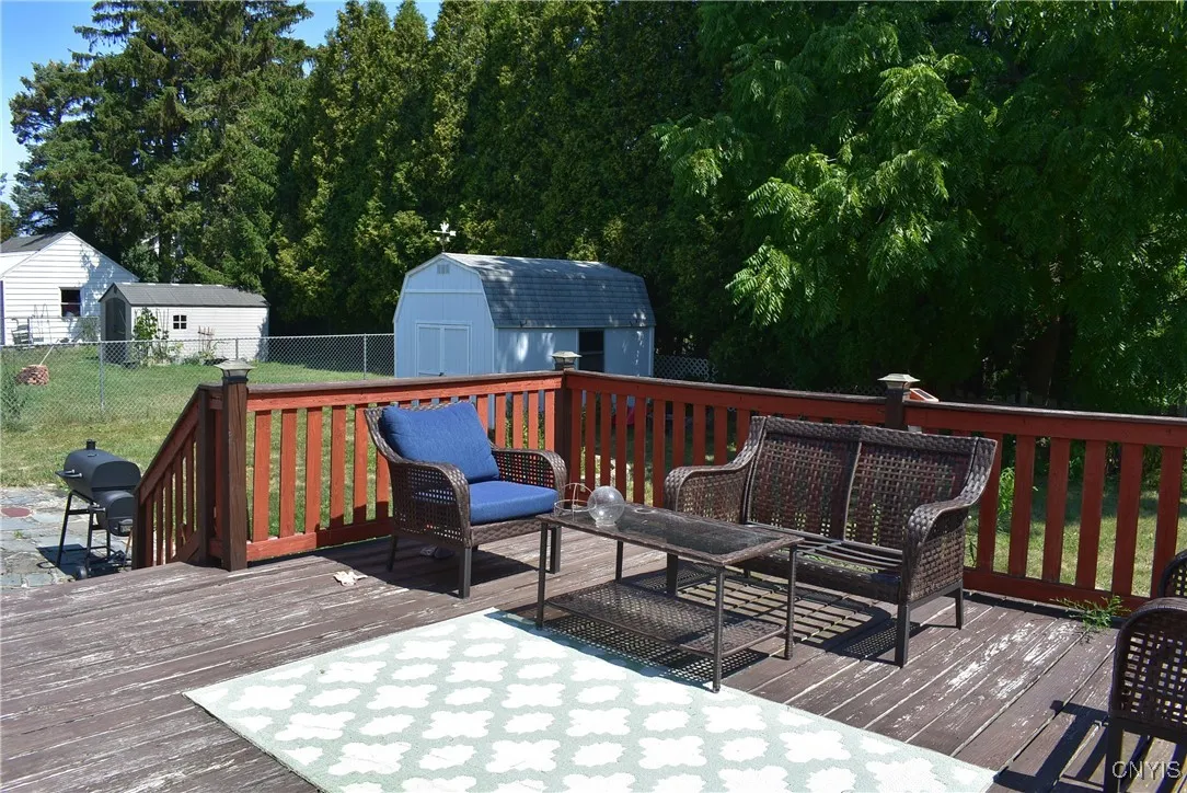 305 Case Street, Geddes, New York 13209, Geddes, New York 13209, 2 Bedrooms Bedrooms, 5 Rooms Rooms,1 BathroomBathrooms,Residential,Closed,305 Case Street, Geddes, New York 13209,0,S1631011