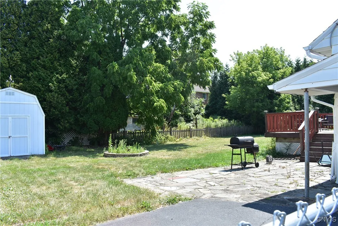 305 Case Street, Geddes, New York 13209, Geddes, New York 13209, 2 Bedrooms Bedrooms, 5 Rooms Rooms,1 BathroomBathrooms,Residential,Closed,305 Case Street, Geddes, New York 13209,0,S1631011