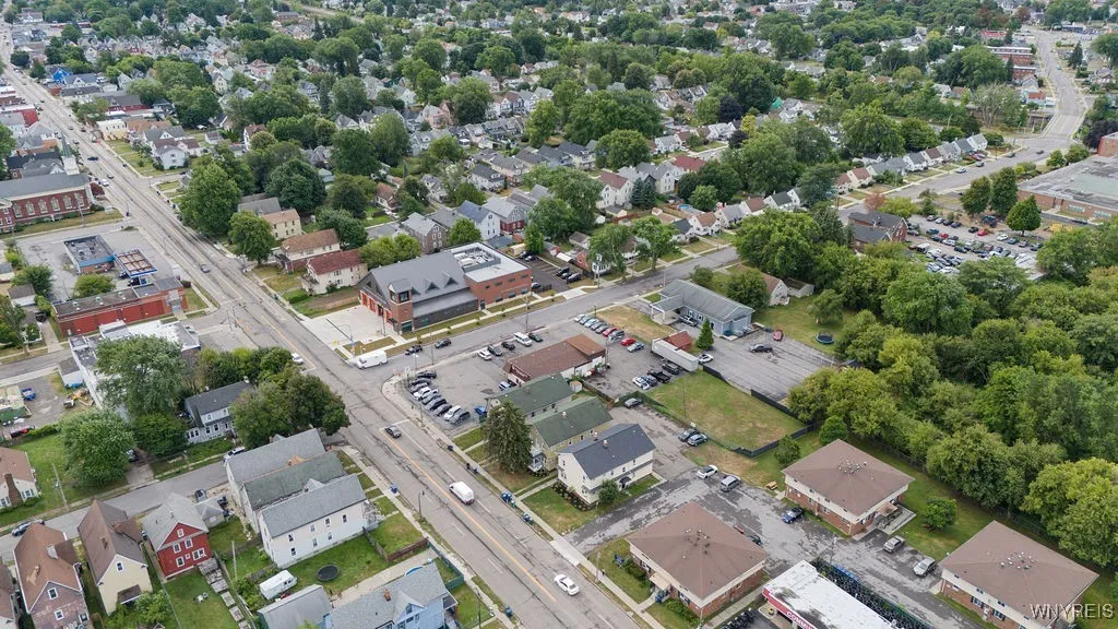 1697-1699 Seneca Street, Buffalo, New York 14210, Buffalo, New York 14210, 8 Bedrooms Bedrooms, ,4 BathroomsBathrooms,Residential,For Sale,1697-1699 Seneca Street, Buffalo, New York 14210,0,B1631078
