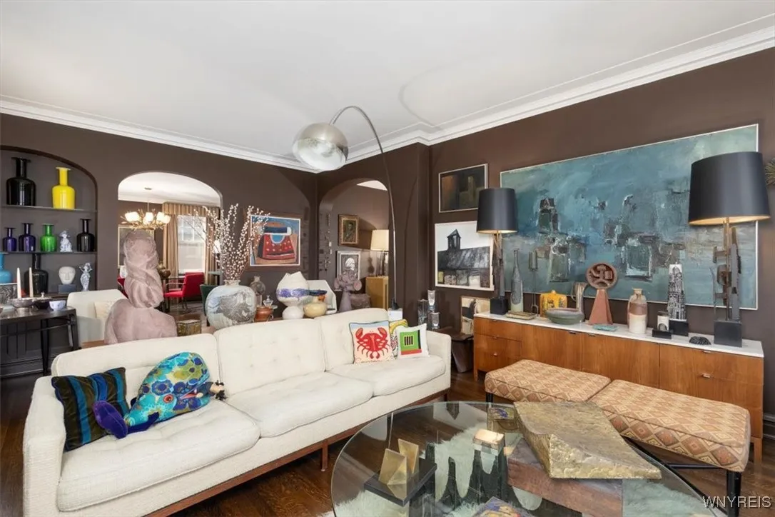 925 Delaware Avenue 8a, Buffalo, New York 14209, Buffalo, New York 14209, 2 Bedrooms Bedrooms, 5 Rooms Rooms,2 BathroomsBathrooms,Residential,For Sale,925 Delaware Avenue 8a, Buffalo, New York 14209,B1630823