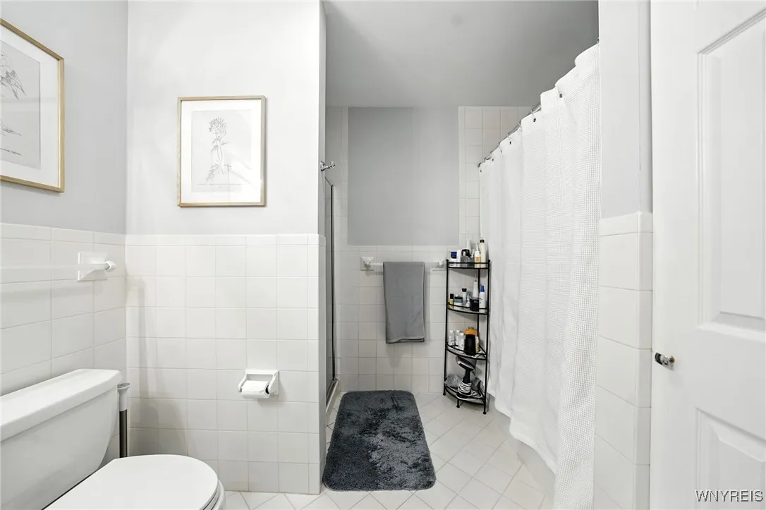 900 Delaware Avenue 302, Buffalo, New York 14209, Buffalo, New York 14209, 2 Bedrooms Bedrooms, 7 Rooms Rooms,1 BathroomBathrooms,Residential,Closed,900 Delaware Avenue 302, Buffalo, New York 14209,0,B1631117