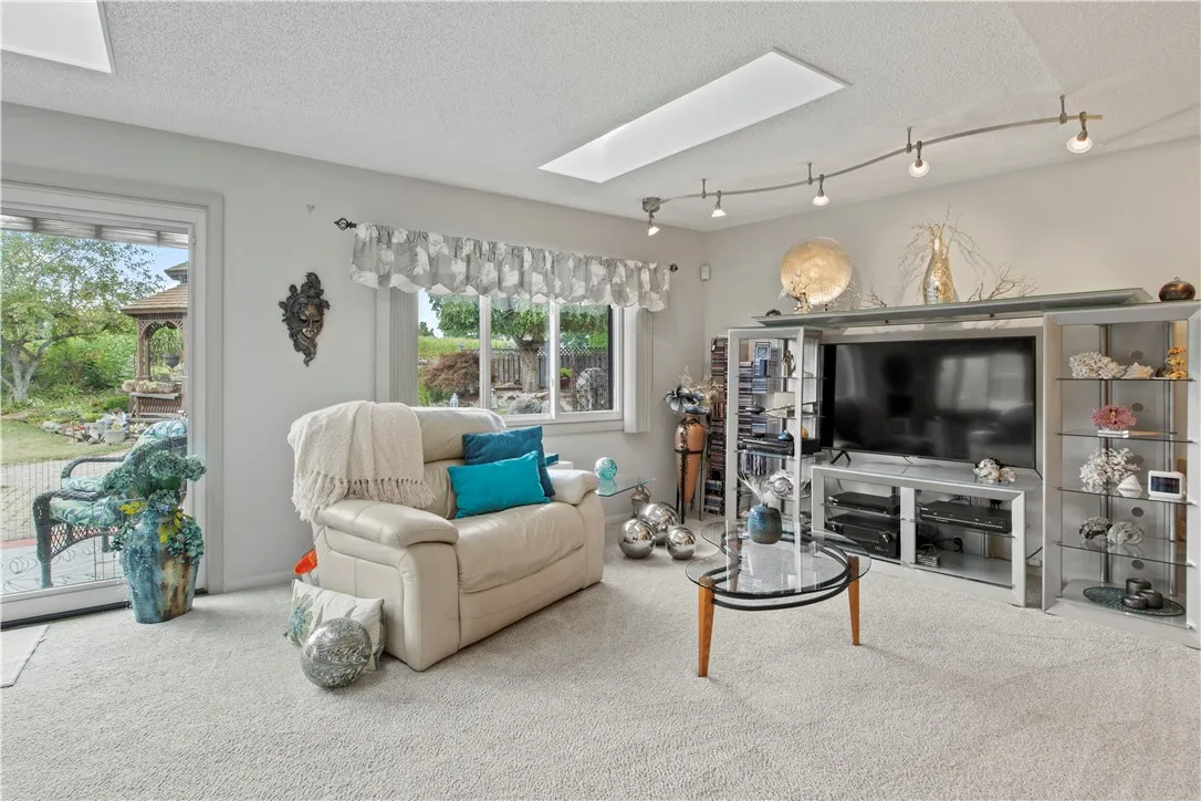 137 Armstrong Road, Wheatland, New York 14546, Wheatland, New York 14546, 3 Bedrooms Bedrooms, 11 Rooms Rooms,2 BathroomsBathrooms,Residential,Closed,137 Armstrong Road, Wheatland, New York 14546,0,R1630869