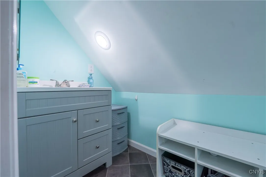 104 Arthur Street, Little Falls City, New York 133, Little Falls City, New York 13365, 4 Bedrooms Bedrooms, 10 Rooms Rooms,1 BathroomBathrooms,Residential,Closed,104 Arthur Street, Little Falls City, New York 133,0,S1631111