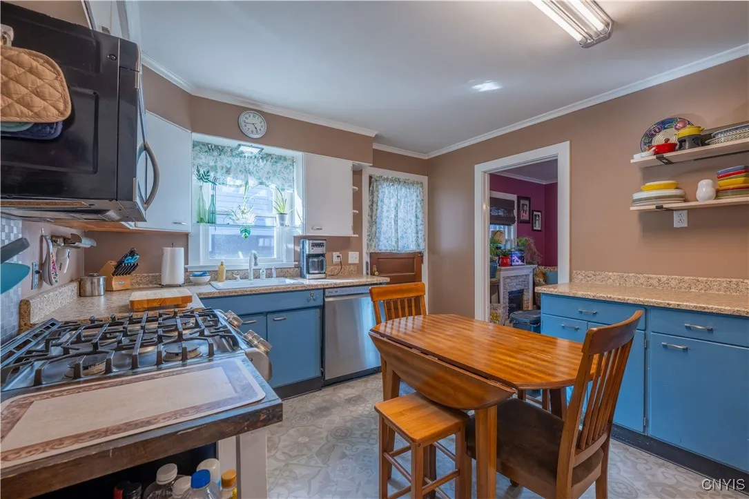 104 Arthur Street, Little Falls City, New York 133, Little Falls City, New York 13365, 4 Bedrooms Bedrooms, 10 Rooms Rooms,1 BathroomBathrooms,Residential,Closed,104 Arthur Street, Little Falls City, New York 133,0,S1631111