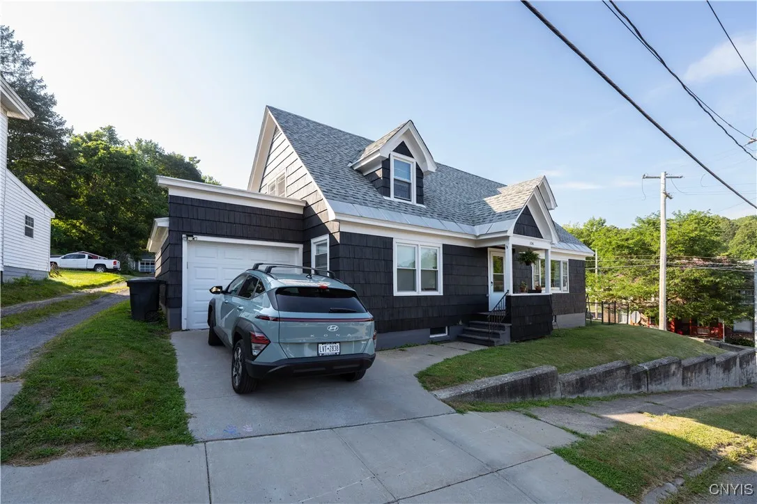 104 Arthur Street, Little Falls City, New York 133, Little Falls City, New York 13365, 4 Bedrooms Bedrooms, 10 Rooms Rooms,1 BathroomBathrooms,Residential,Closed,104 Arthur Street, Little Falls City, New York 133,0,S1631111