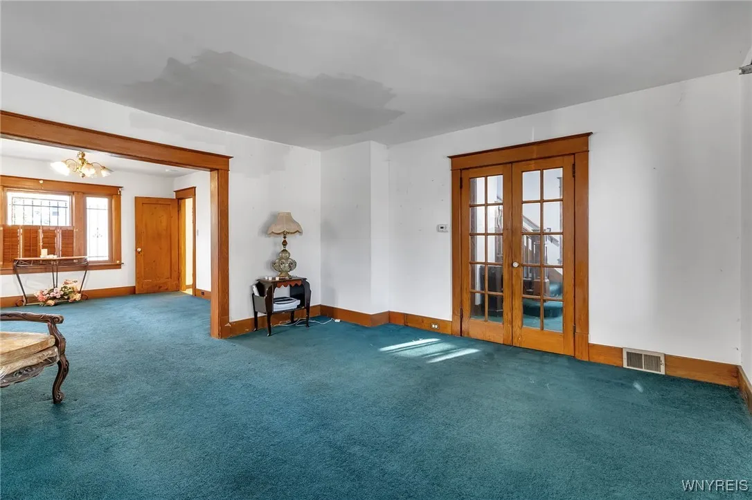 106 Lasalle Avenue, Buffalo, New York 14214, Buffalo, New York 14214, 4 Bedrooms Bedrooms, 5 Rooms Rooms,1 BathroomBathrooms,Residential,Closed,106 Lasalle Avenue, Buffalo, New York 14214,0,B1630846