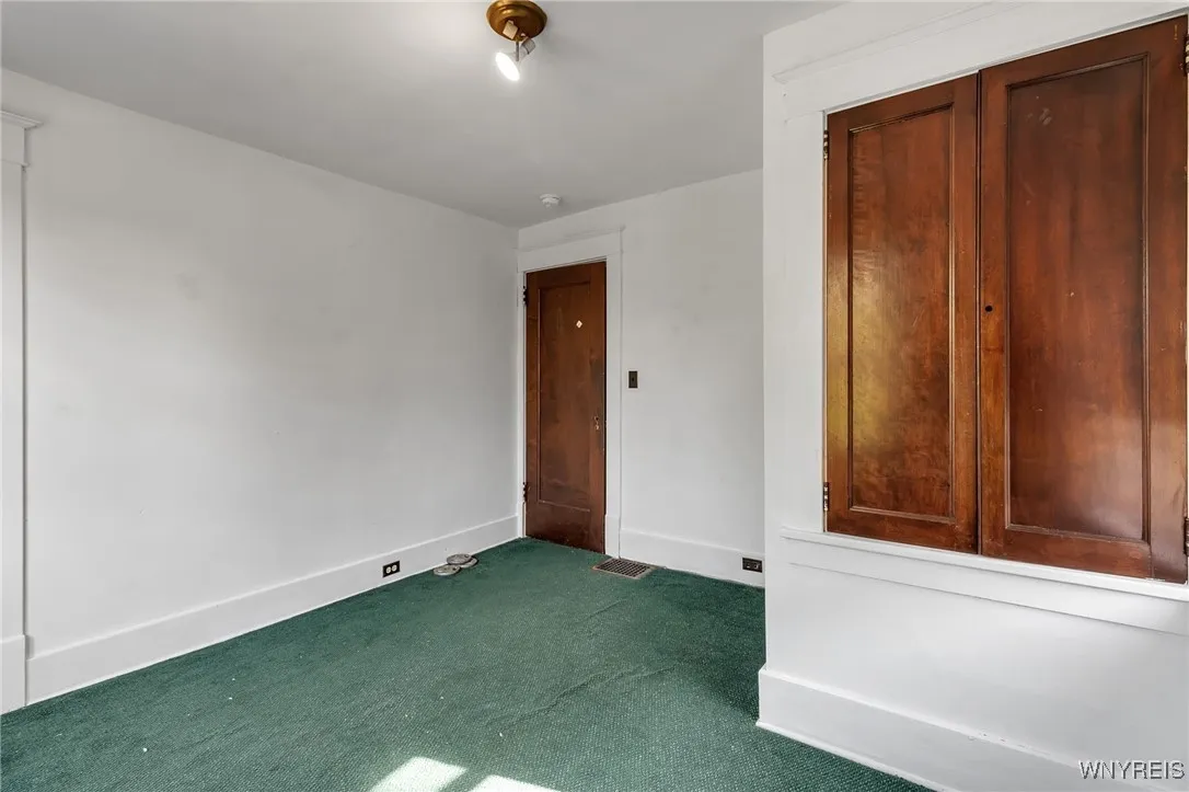 106 Lasalle Avenue, Buffalo, New York 14214, Buffalo, New York 14214, 4 Bedrooms Bedrooms, 5 Rooms Rooms,1 BathroomBathrooms,Residential,Closed,106 Lasalle Avenue, Buffalo, New York 14214,0,B1630846