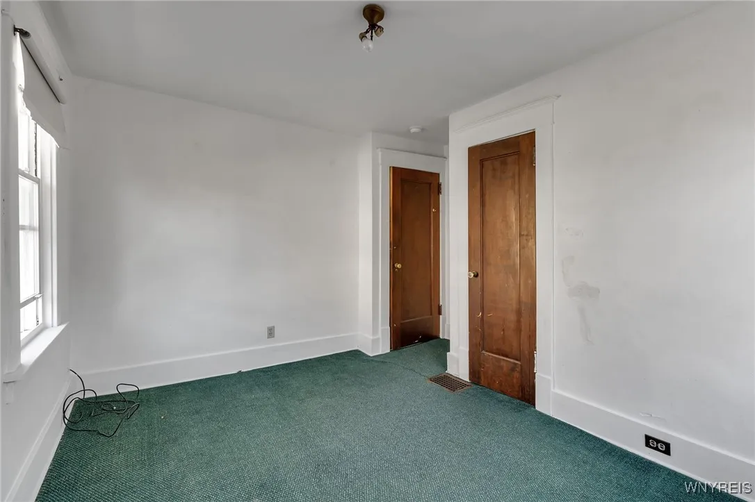 106 Lasalle Avenue, Buffalo, New York 14214, Buffalo, New York 14214, 4 Bedrooms Bedrooms, 5 Rooms Rooms,1 BathroomBathrooms,Residential,Closed,106 Lasalle Avenue, Buffalo, New York 14214,0,B1630846