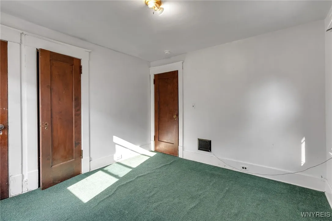 106 Lasalle Avenue, Buffalo, New York 14214, Buffalo, New York 14214, 4 Bedrooms Bedrooms, 5 Rooms Rooms,1 BathroomBathrooms,Residential,Closed,106 Lasalle Avenue, Buffalo, New York 14214,0,B1630846