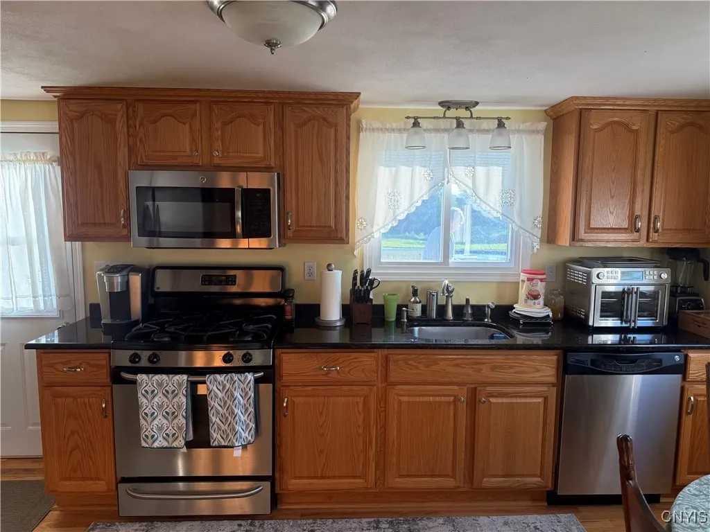 283 County Route 58, Mexico, New York 13131, Mexico, New York 13131, 3 Bedrooms Bedrooms, 7 Rooms Rooms,1 BathroomBathrooms,Residential,Closed,283 County Route 58, Mexico, New York 13131,0,S1631143