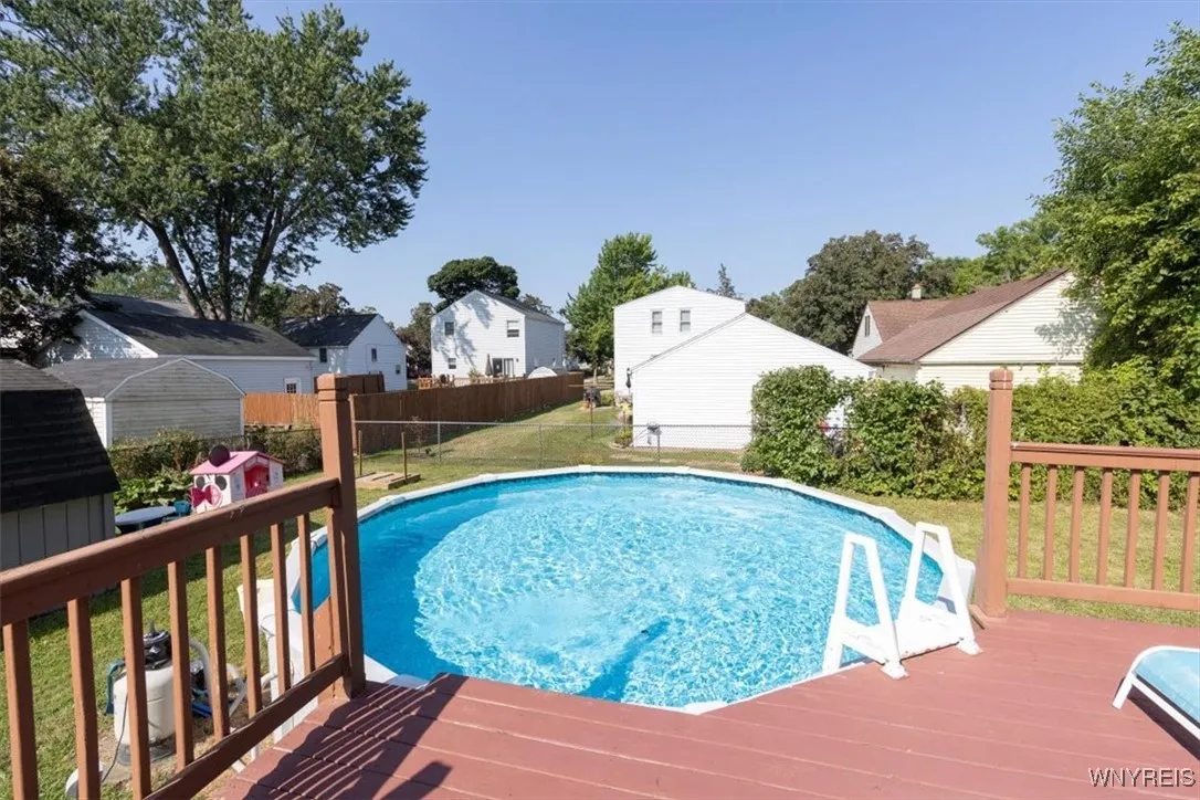258 85th Street, Niagara Falls, New York 14304, Niagara Falls, New York 14304, 3 Bedrooms Bedrooms, 6 Rooms Rooms,1 BathroomBathrooms,Residential,Closed,258 85th Street, Niagara Falls, New York 14304,0,B1630218