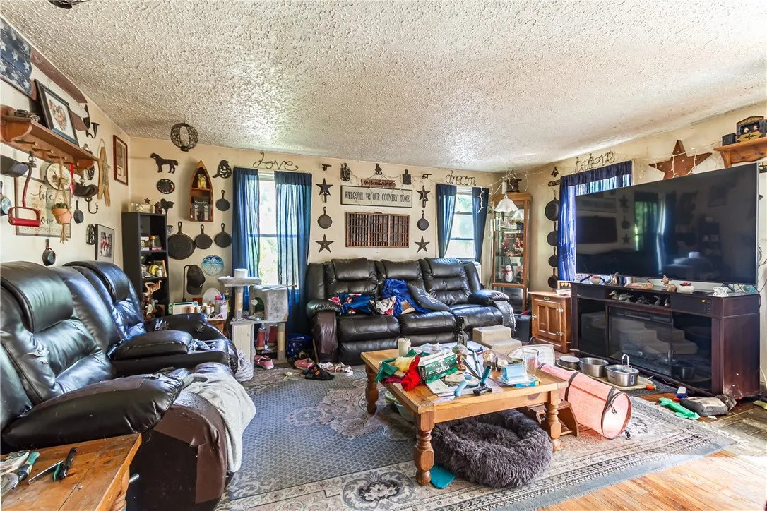 860 Peirson Avenue, Arcadia, New York 14513, Arcadia, New York 14513, 9 Bedrooms Bedrooms, ,4 BathroomsBathrooms,Residential,For Sale,860 Peirson Avenue, Arcadia, New York 14513,0,R1630836