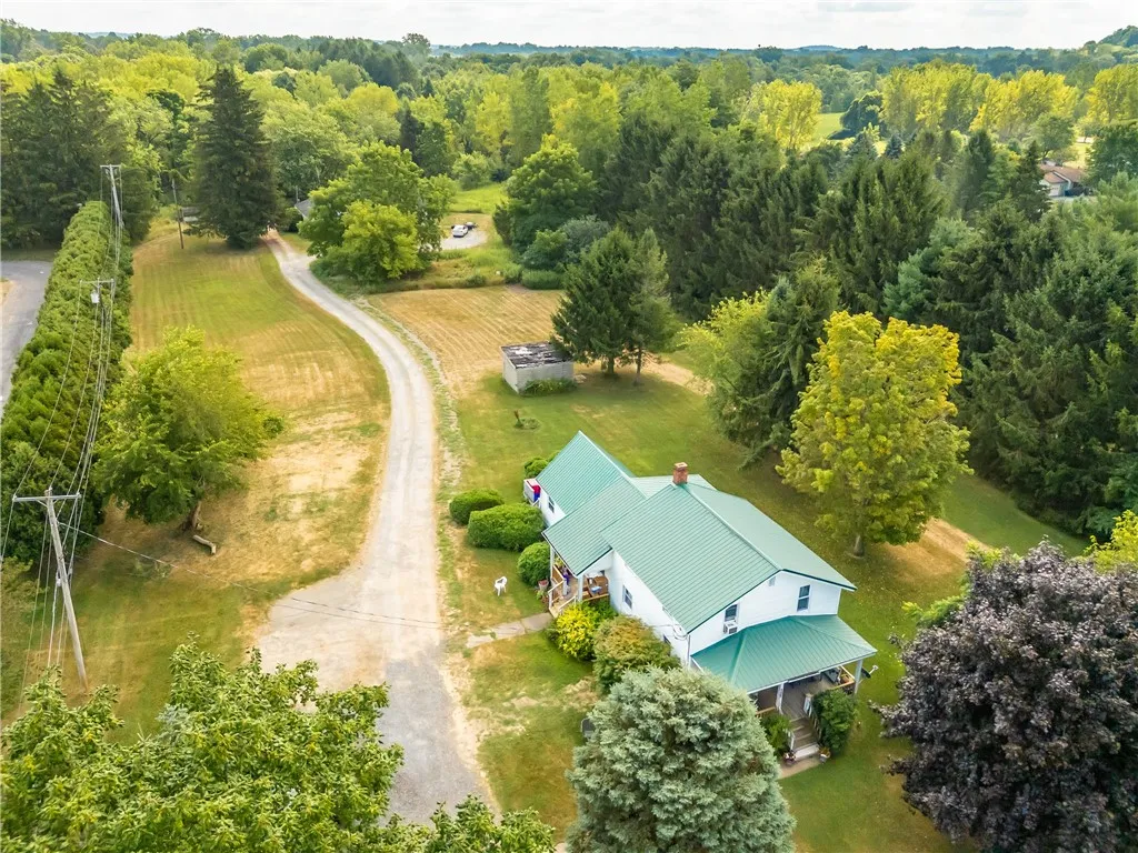 860 Peirson Avenue, Arcadia, New York 14513, Arcadia, New York 14513, 9 Bedrooms Bedrooms, ,4 BathroomsBathrooms,Residential,For Sale,860 Peirson Avenue, Arcadia, New York 14513,0,R1630836