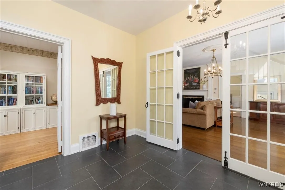5119 Shimerville Road, Clarence, New York 14031, Clarence, New York 14031, 5 Bedrooms Bedrooms, 10 Rooms Rooms,5 BathroomsBathrooms,Residential,For Sale,5119 Shimerville Road, Clarence, New York 14031,B1631082