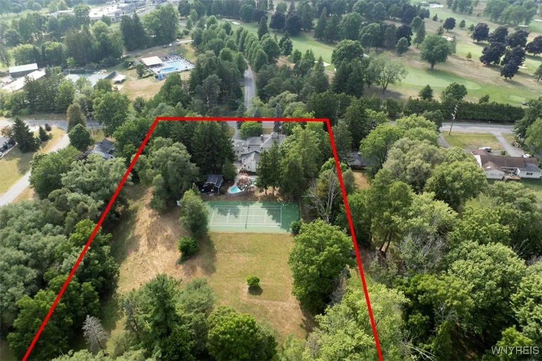 5119 Shimerville Road, Clarence, New York 14031, Clarence, New York 14031, 5 Bedrooms Bedrooms, 10 Rooms Rooms,5 BathroomsBathrooms,Residential,For Sale,5119 Shimerville Road, Clarence, New York 14031,B1631082