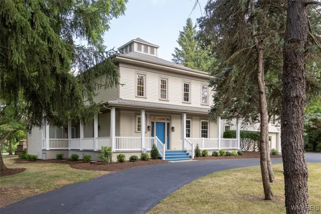 5119 Shimerville Road, Clarence, New York 14031, Clarence, New York 14031, 5 Bedrooms Bedrooms, 10 Rooms Rooms,5 BathroomsBathrooms,Residential,For Sale,5119 Shimerville Road, Clarence, New York 14031,B1631082