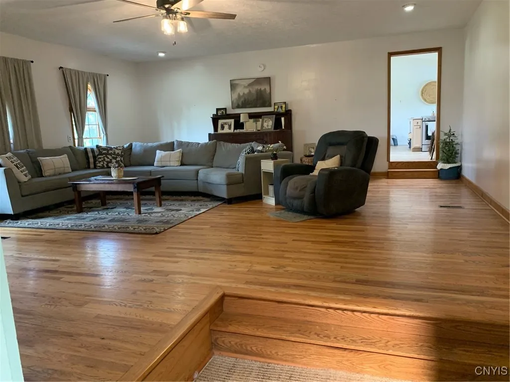 649 Hillsboro Road, Camden, New York 13316, Camden, New York 13316, 3 Bedrooms Bedrooms, 9 Rooms Rooms,2 BathroomsBathrooms,Residential,Closed,649 Hillsboro Road, Camden, New York 13316,0,S1630647