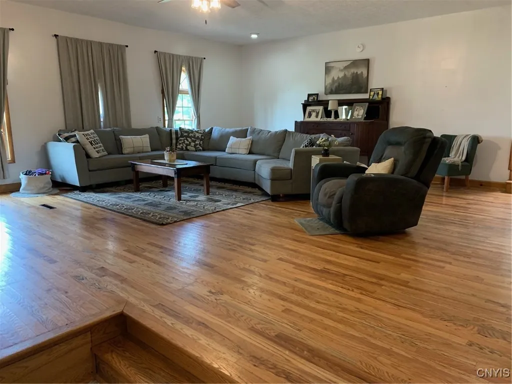 649 Hillsboro Road, Camden, New York 13316, Camden, New York 13316, 3 Bedrooms Bedrooms, 9 Rooms Rooms,2 BathroomsBathrooms,Residential,Closed,649 Hillsboro Road, Camden, New York 13316,0,S1630647