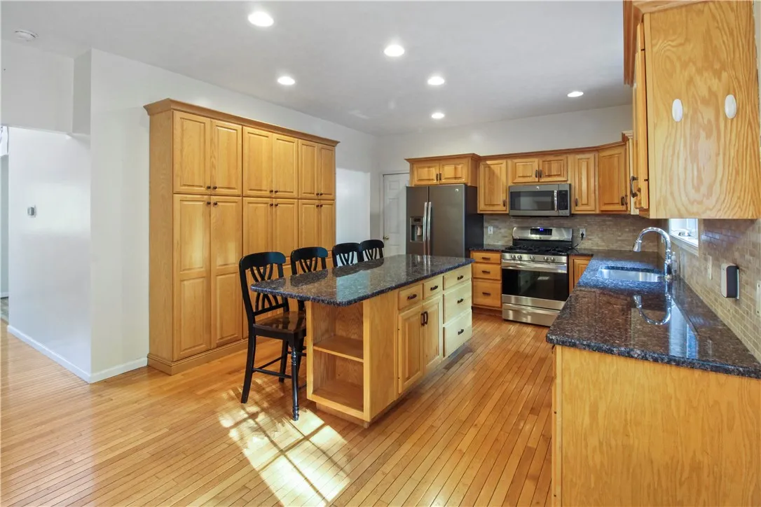 41 South Oakwood Drive, Erwin, New York 14870, Erwin, New York 14870, 5 Bedrooms Bedrooms, 11 Rooms Rooms,4 BathroomsBathrooms,Residential,Closed,41 South Oakwood Drive, Erwin, New York 14870,0,R1631170