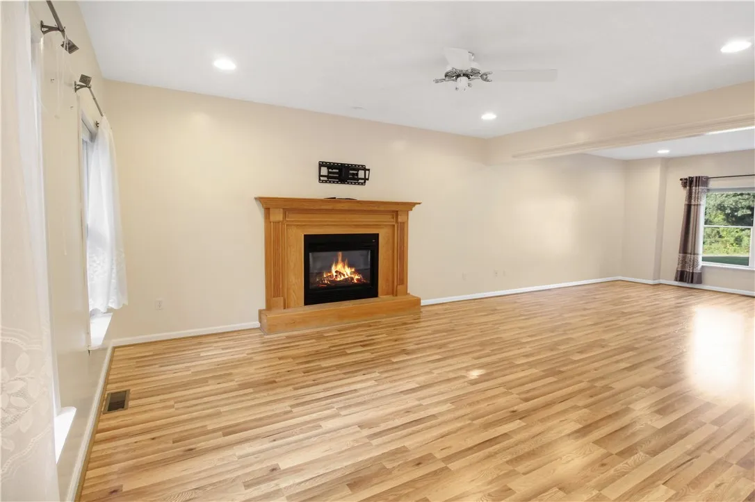 41 South Oakwood Drive, Erwin, New York 14870, Erwin, New York 14870, 5 Bedrooms Bedrooms, 11 Rooms Rooms,4 BathroomsBathrooms,Residential,Closed,41 South Oakwood Drive, Erwin, New York 14870,0,R1631170