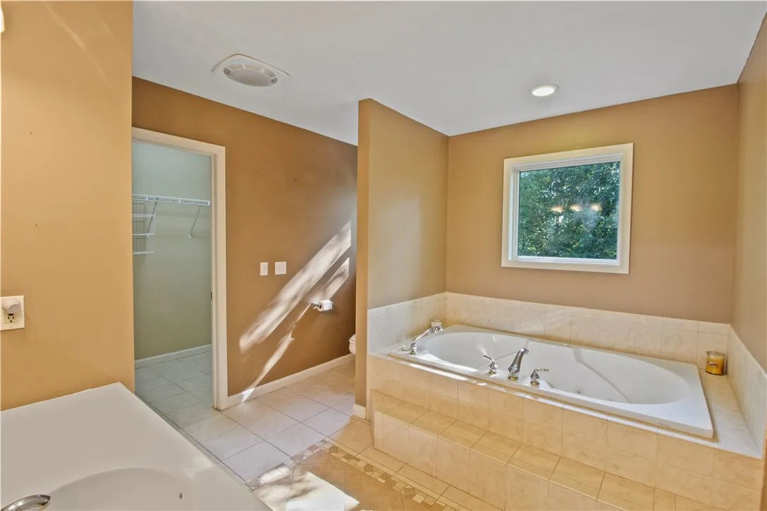 41 South Oakwood Drive, Erwin, New York 14870, Erwin, New York 14870, 5 Bedrooms Bedrooms, 11 Rooms Rooms,4 BathroomsBathrooms,Residential,Closed,41 South Oakwood Drive, Erwin, New York 14870,0,R1631170