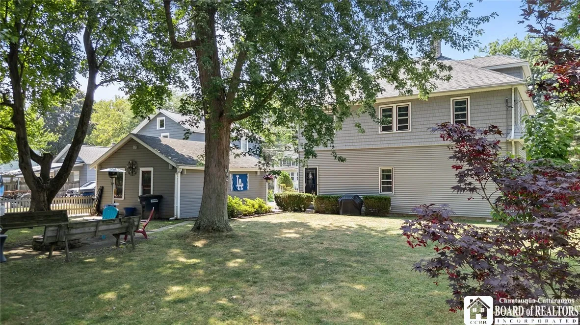 63 Newton Street, Pomfret, New York 14063, Pomfret, New York 14063, 4 Bedrooms Bedrooms, 10 Rooms Rooms,2 BathroomsBathrooms,Residential,Closed,63 Newton Street, Pomfret, New York 14063,0,R1631169