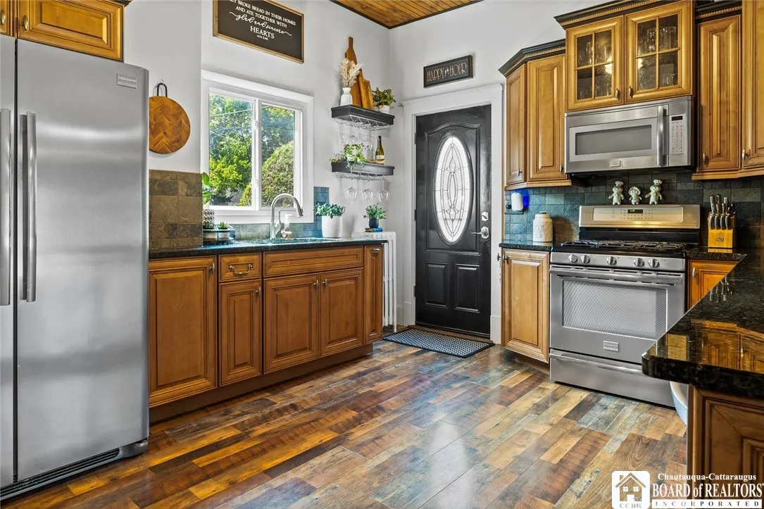 63 Newton Street, Pomfret, New York 14063, Pomfret, New York 14063, 4 Bedrooms Bedrooms, 10 Rooms Rooms,2 BathroomsBathrooms,Residential,Closed,63 Newton Street, Pomfret, New York 14063,0,R1631169