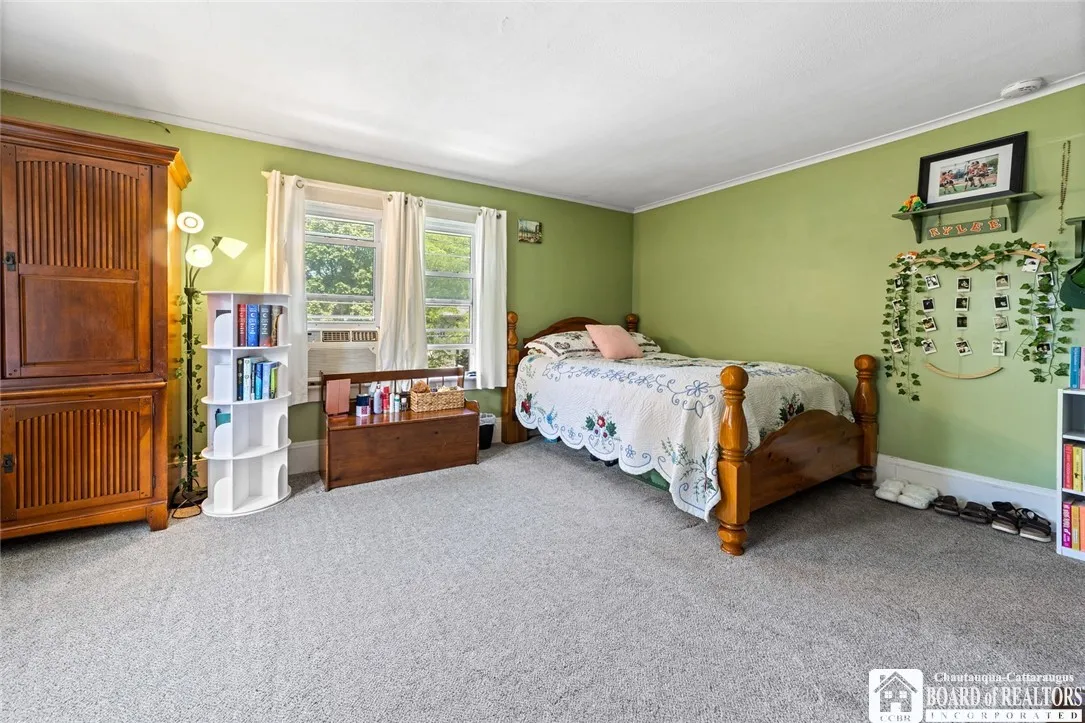 63 Newton Street, Pomfret, New York 14063, Pomfret, New York 14063, 4 Bedrooms Bedrooms, 10 Rooms Rooms,2 BathroomsBathrooms,Residential,Closed,63 Newton Street, Pomfret, New York 14063,0,R1631169