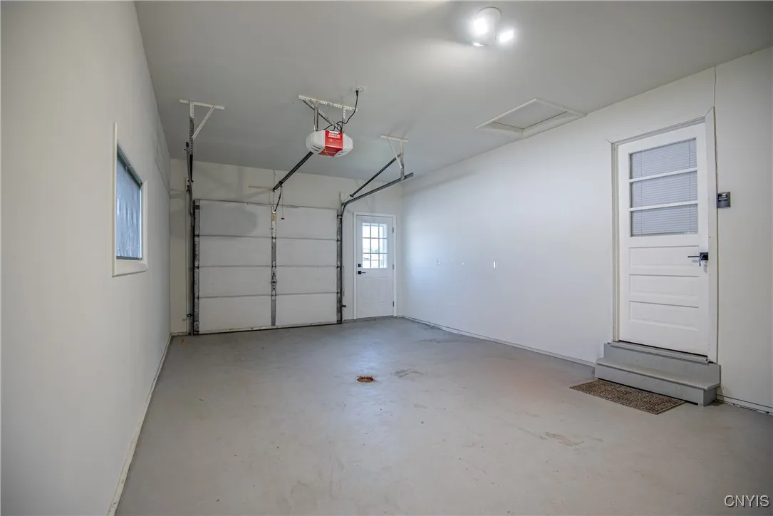 459 Elmdale Avenue, Utica, New York 13502, Utica, New York 13502, 3 Bedrooms Bedrooms, 6 Rooms Rooms,2 BathroomsBathrooms,Residential,Closed,459 Elmdale Avenue, Utica, New York 13502,0,S1631167