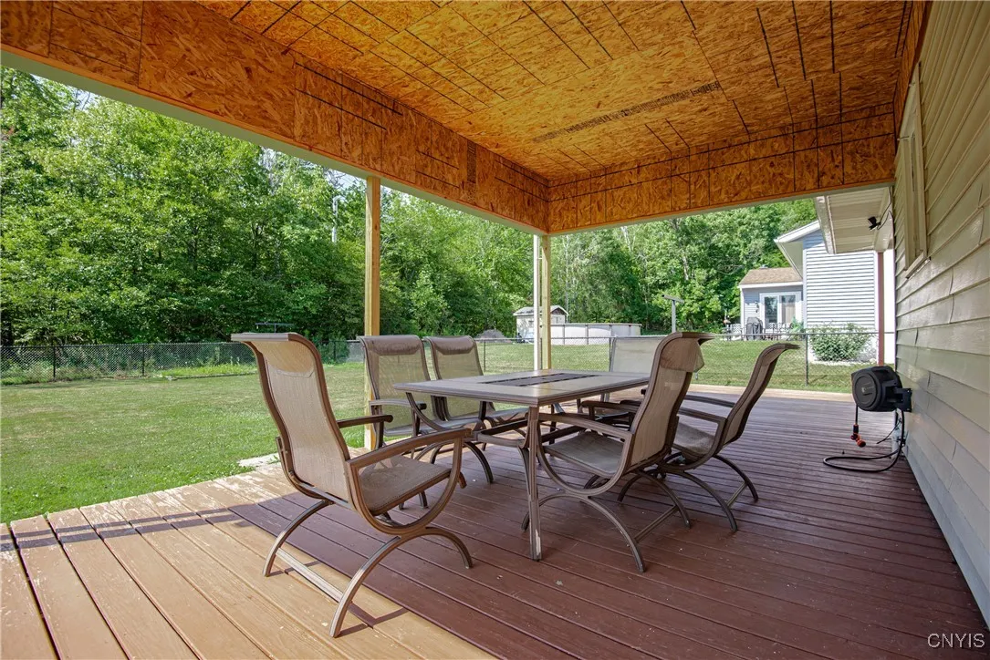 459 Elmdale Avenue, Utica, New York 13502, Utica, New York 13502, 3 Bedrooms Bedrooms, 6 Rooms Rooms,2 BathroomsBathrooms,Residential,Closed,459 Elmdale Avenue, Utica, New York 13502,0,S1631167