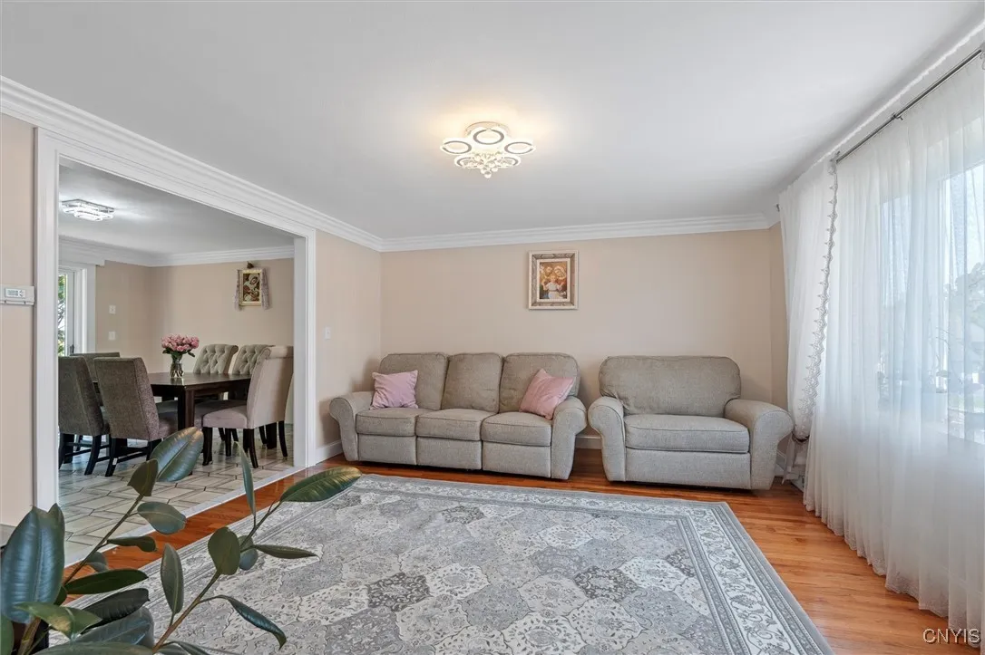 415 Kimberly Drive East, Geddes, New York 13219, Geddes, New York 13219, 5 Bedrooms Bedrooms, 11 Rooms Rooms,2 BathroomsBathrooms,Residential,Closed,415 Kimberly Drive East, Geddes, New York 13219,0,S1631181