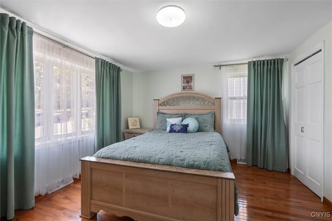 415 Kimberly Drive East, Geddes, New York 13219, Geddes, New York 13219, 5 Bedrooms Bedrooms, 11 Rooms Rooms,2 BathroomsBathrooms,Residential,Closed,415 Kimberly Drive East, Geddes, New York 13219,0,S1631181