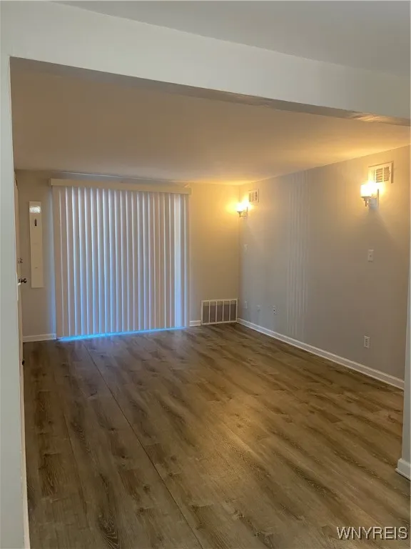 770 West Ferry Street 24a, Buffalo, New York 14222, Buffalo, New York 14222, 1 Bedroom Bedrooms, 4 Rooms Rooms,1 BathroomBathrooms,Residential,For Sale,770 West Ferry Street 24a, Buffalo, New York 14222,B1629962