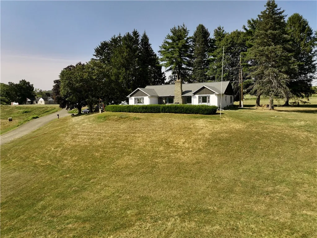 10 Fairlawn Drive, Horseheads, New York 14845, Horseheads, New York 14845, 3 Bedrooms Bedrooms, 5 Rooms Rooms,2 BathroomsBathrooms,Residential,For Sale,10 Fairlawn Drive, Horseheads, New York 14845,0,R1631231