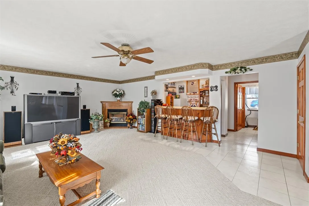 3 Meadow Lane, Owasco, New York 13021, Owasco, New York 13021, 4 Bedrooms Bedrooms, 7 Rooms Rooms,3 BathroomsBathrooms,Residential,Closed,3 Meadow Lane, Owasco, New York 13021,0,R1627726