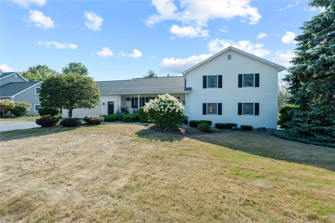 3 Meadow Lane, Owasco, New York 13021, Owasco, New York 13021, 4 Bedrooms Bedrooms, 7 Rooms Rooms,3 BathroomsBathrooms,Residential,Closed,3 Meadow Lane, Owasco, New York 13021,0,R1627726