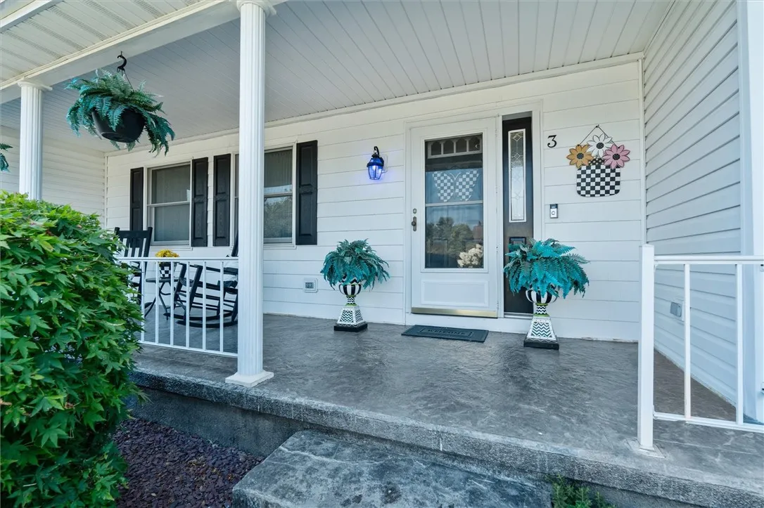 3 Meadow Lane, Owasco, New York 13021, Owasco, New York 13021, 4 Bedrooms Bedrooms, 7 Rooms Rooms,3 BathroomsBathrooms,Residential,Closed,3 Meadow Lane, Owasco, New York 13021,0,R1627726