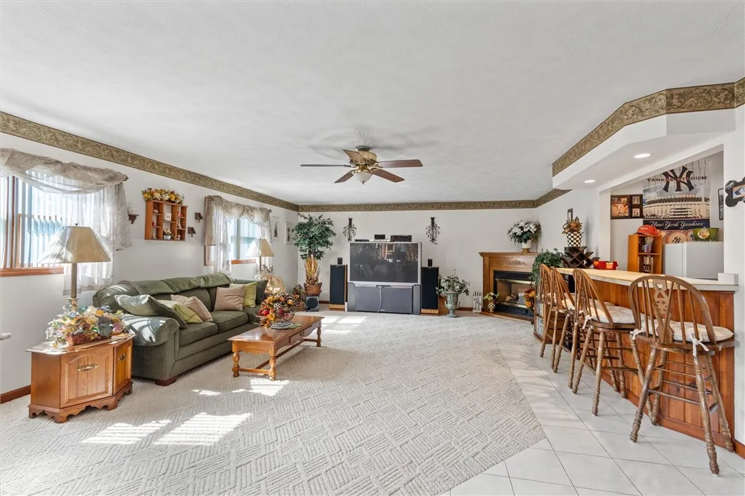 3 Meadow Lane, Owasco, New York 13021, Owasco, New York 13021, 4 Bedrooms Bedrooms, 7 Rooms Rooms,3 BathroomsBathrooms,Residential,Closed,3 Meadow Lane, Owasco, New York 13021,0,R1627726