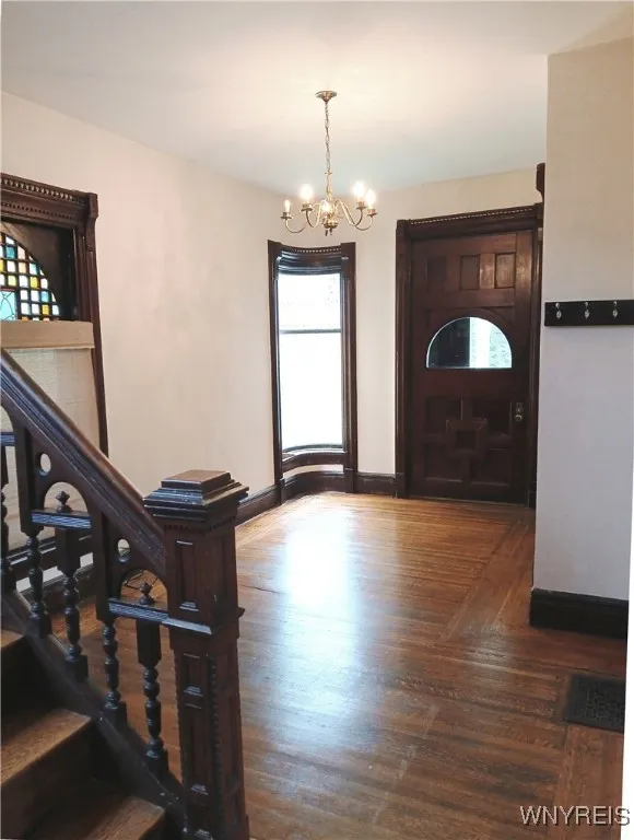 638 West Ferry Circle W, Buffalo, New York 14222, Buffalo, New York 14222, 7 Bedrooms Bedrooms, 17 Rooms Rooms,3 BathroomsBathrooms,Residential,For Sale,638 West Ferry Circle W, Buffalo, New York 14222,0,B1631023
