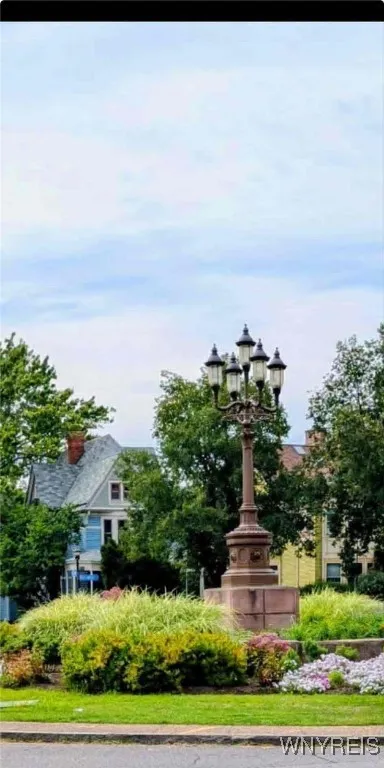 638 West Ferry Circle W, Buffalo, New York 14222, Buffalo, New York 14222, 7 Bedrooms Bedrooms, 17 Rooms Rooms,3 BathroomsBathrooms,Residential,For Sale,638 West Ferry Circle W, Buffalo, New York 14222,0,B1631023