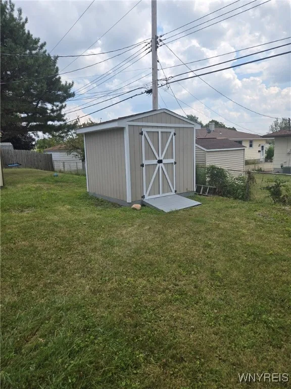 197 Crandon, Cheektowaga, New York 14225, Cheektowaga, New York 14225, 3 Bedrooms Bedrooms, 5 Rooms Rooms,1 BathroomBathrooms,Residential,Closed,197 Crandon, Cheektowaga, New York 14225,0,B1631175