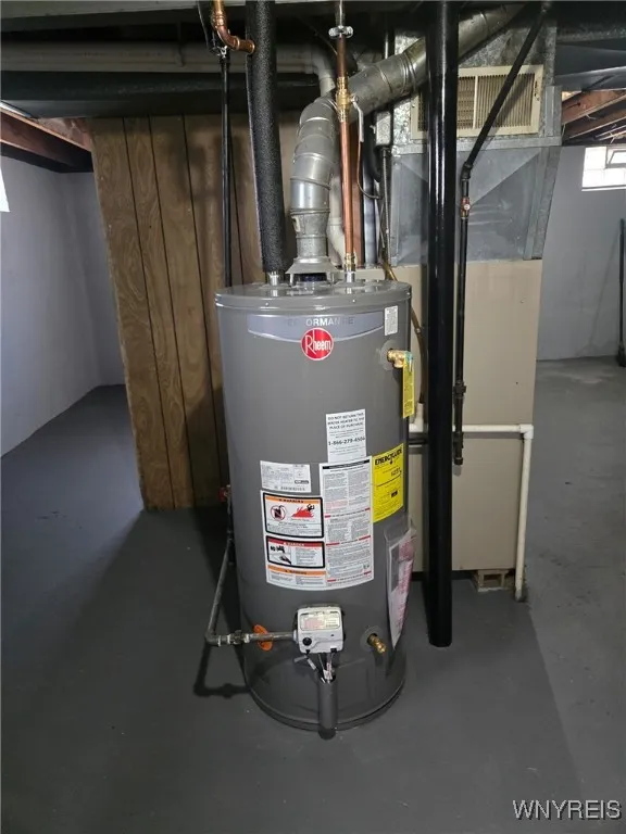 197 Crandon, Cheektowaga, New York 14225, Cheektowaga, New York 14225, 3 Bedrooms Bedrooms, 5 Rooms Rooms,1 BathroomBathrooms,Residential,Closed,197 Crandon, Cheektowaga, New York 14225,0,B1631175