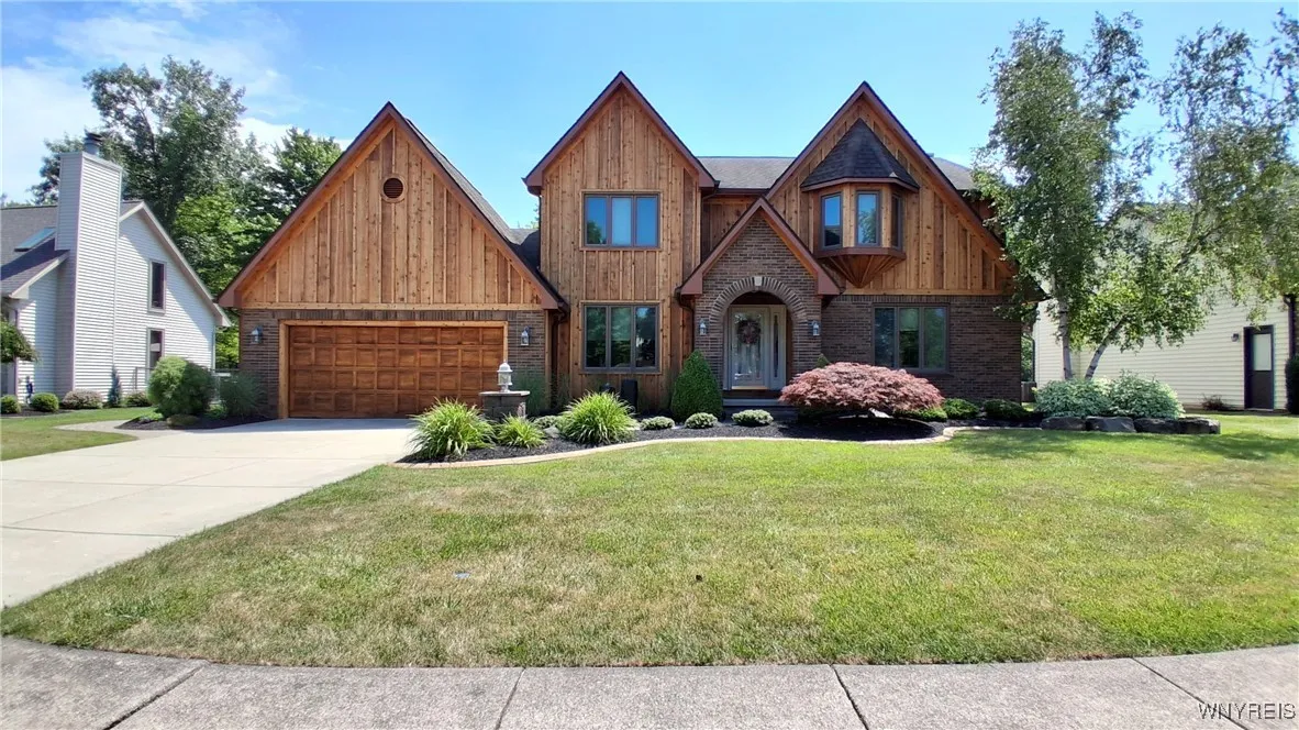 891 Carter Creek Drive, Grand Island, New York 140, Grand Island, New York 14072, 3 Bedrooms Bedrooms, 8 Rooms Rooms,2 BathroomsBathrooms,Residential,For Sale,891 Carter Creek Drive, Grand Island, New York 140,B1630640