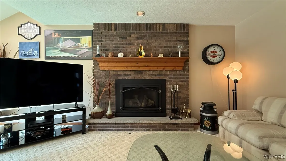 891 Carter Creek Drive, Grand Island, New York 140, Grand Island, New York 14072, 3 Bedrooms Bedrooms, 8 Rooms Rooms,2 BathroomsBathrooms,Residential,For Sale,891 Carter Creek Drive, Grand Island, New York 140,B1630640