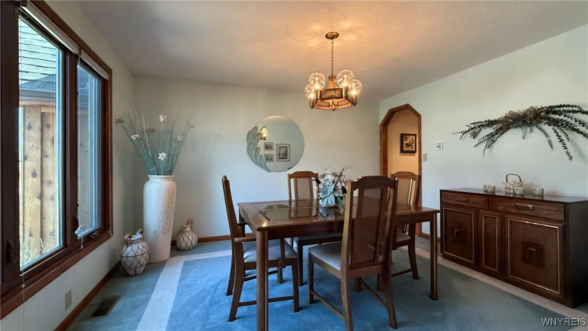 891 Carter Creek Drive, Grand Island, New York 140, Grand Island, New York 14072, 3 Bedrooms Bedrooms, 8 Rooms Rooms,2 BathroomsBathrooms,Residential,For Sale,891 Carter Creek Drive, Grand Island, New York 140,B1630640