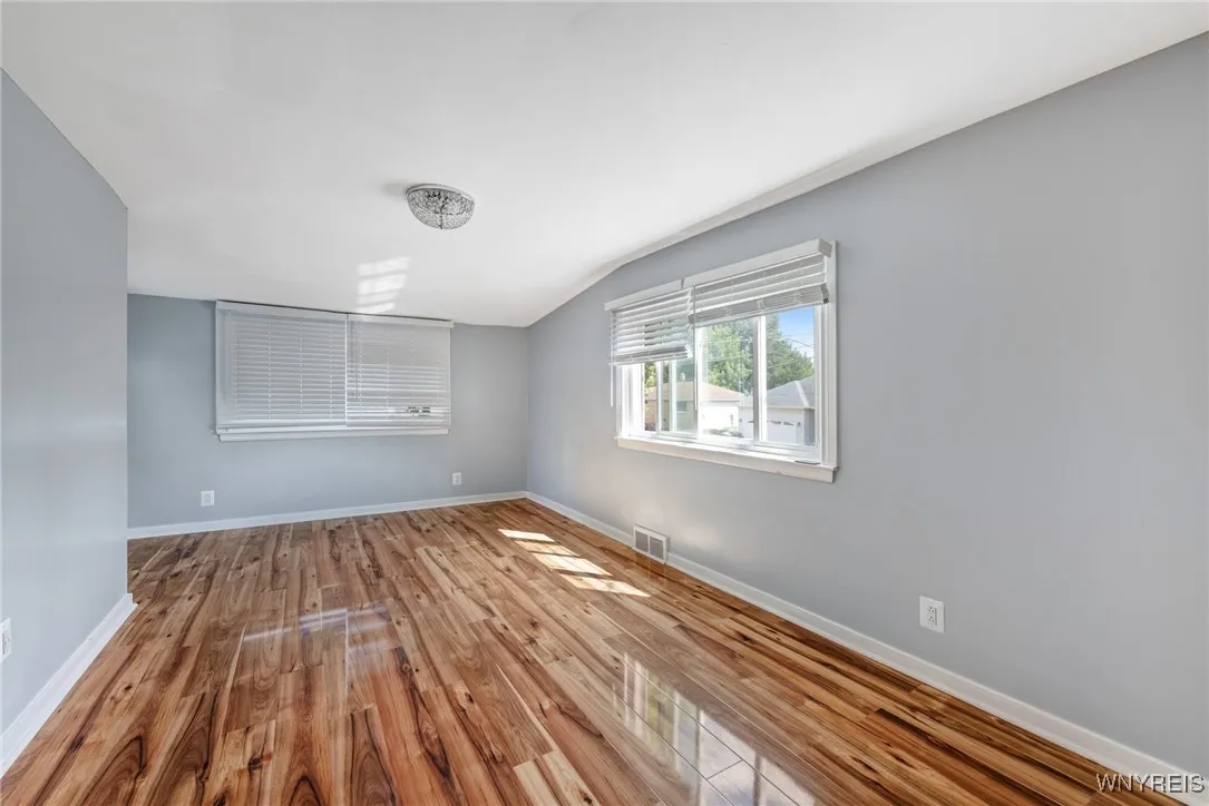 4289 Union Road, Cheektowaga, New York 14225, Cheektowaga, New York 14225, 7 Bedrooms Bedrooms, 9 Rooms Rooms,3 BathroomsBathrooms,Residential,For Sale,4289 Union Road, Cheektowaga, New York 14225,0,B1631187