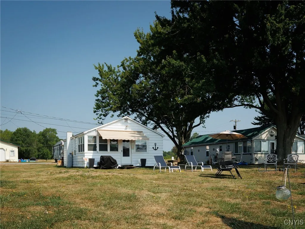 2202 Humphrey Lane, Cape Vincent, New York 13618, Cape Vincent, New York 13618, 2 Bedrooms Bedrooms, 4 Rooms Rooms,1 BathroomBathrooms,Residential,Closed,2202 Humphrey Lane, Cape Vincent, New York 13618,0,S1631265