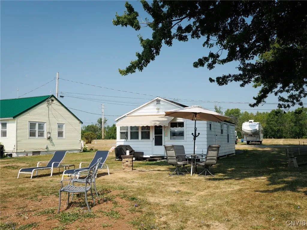 2202 Humphrey Lane, Cape Vincent, New York 13618, Cape Vincent, New York 13618, 2 Bedrooms Bedrooms, 4 Rooms Rooms,1 BathroomBathrooms,Residential,Closed,2202 Humphrey Lane, Cape Vincent, New York 13618,0,S1631265