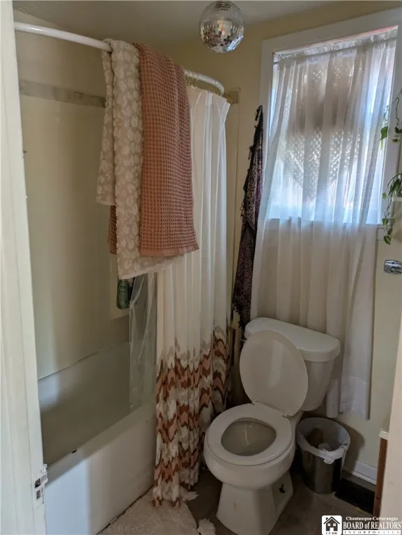 415 Oliver Street, North Tonawanda, New York 14120, North Tonawanda, New York 14120, 6 Bedrooms Bedrooms, ,3 BathroomsBathrooms,Residential,For Sale,415 Oliver Street, North Tonawanda, New York 14120,R1628869